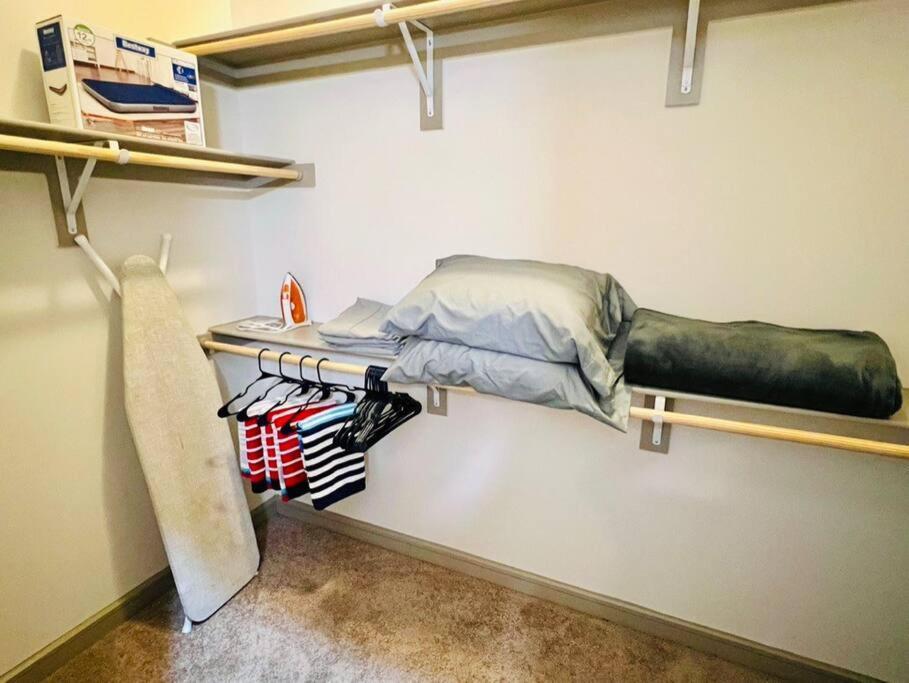 Apto 1 Bed - Kitchen - Free Parking Leilighet Houston Eksteriør bilde